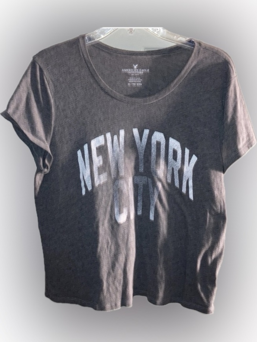 American Eagle Outfitters Grey "New York City" Graphic Tee Women’s Size XL